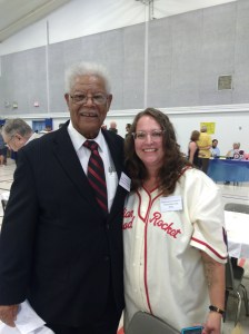 Nate Bates, pitcher for the 1952 Rockets and Robyn Jensen at the Induction supper of the Saskatchewan Baseball Hall of Fame in 2022. 